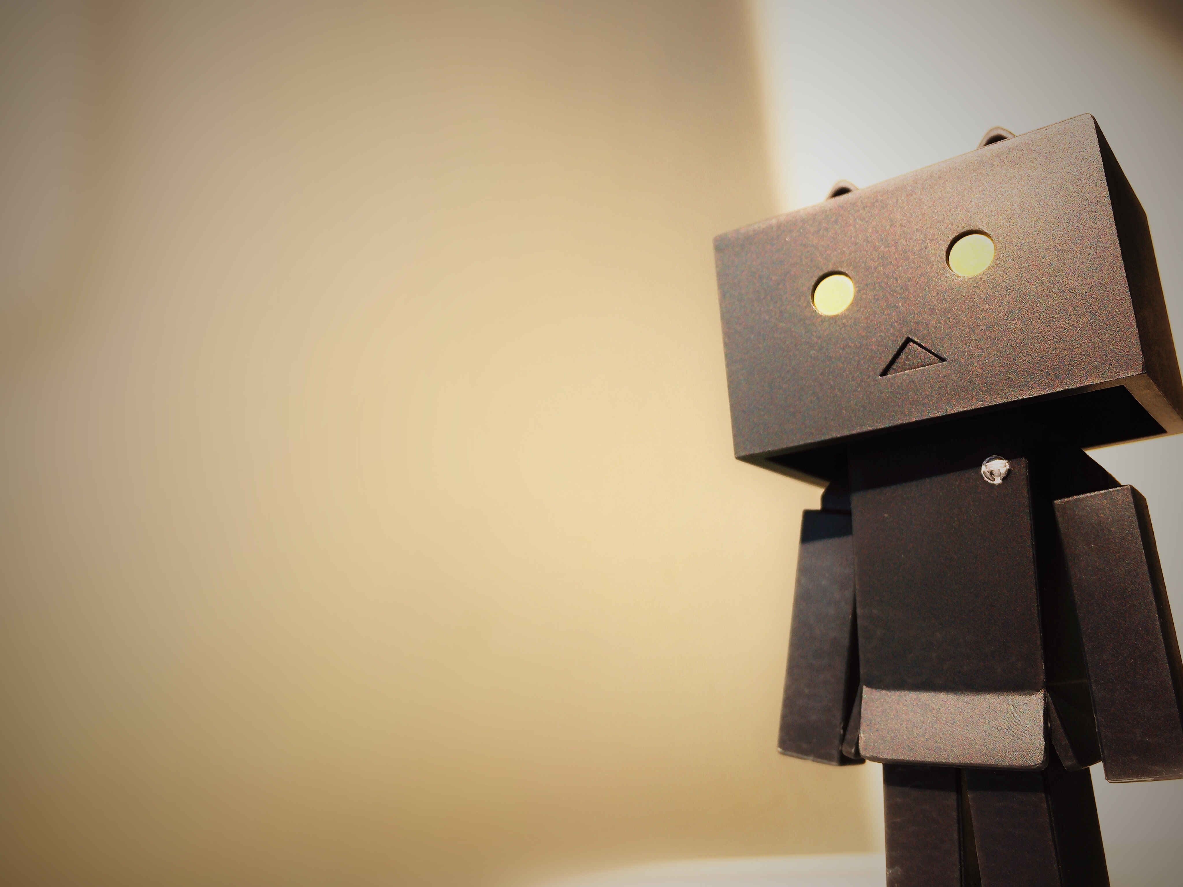 Emoções Inteligência Emocional e Artificial P4S